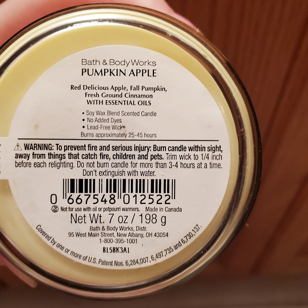 🍁🍂Bath & Body Works Single Wick Candle🍁🍂( Pumpkin Apple ) - Picture 4 of 5